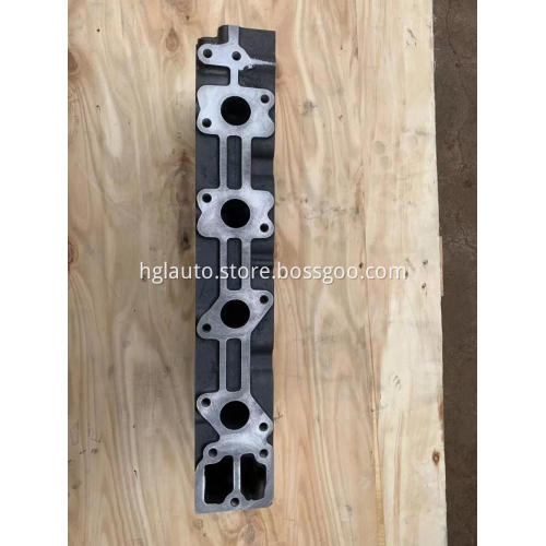 KUBOTA ENGINE V2607 CYLINDER HEAD WITH EGR VALVE
